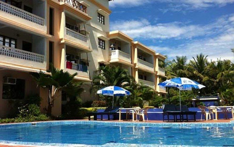 Retreat Anjuna Resort Ngoại thất bức ảnh